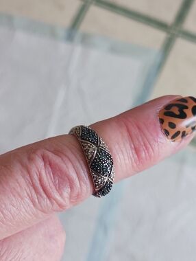 Silver Tone Blue Diamond Chip Pave Band Ring